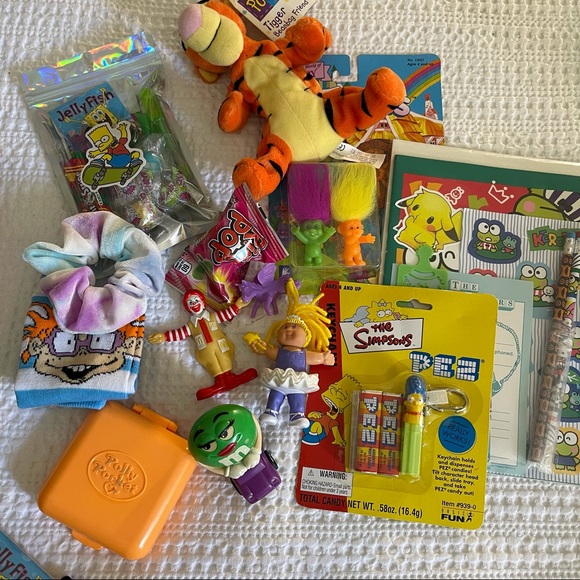 90s Girl Y2K Mystery Grab Bag! Mystery Box - Picture 7 of 15